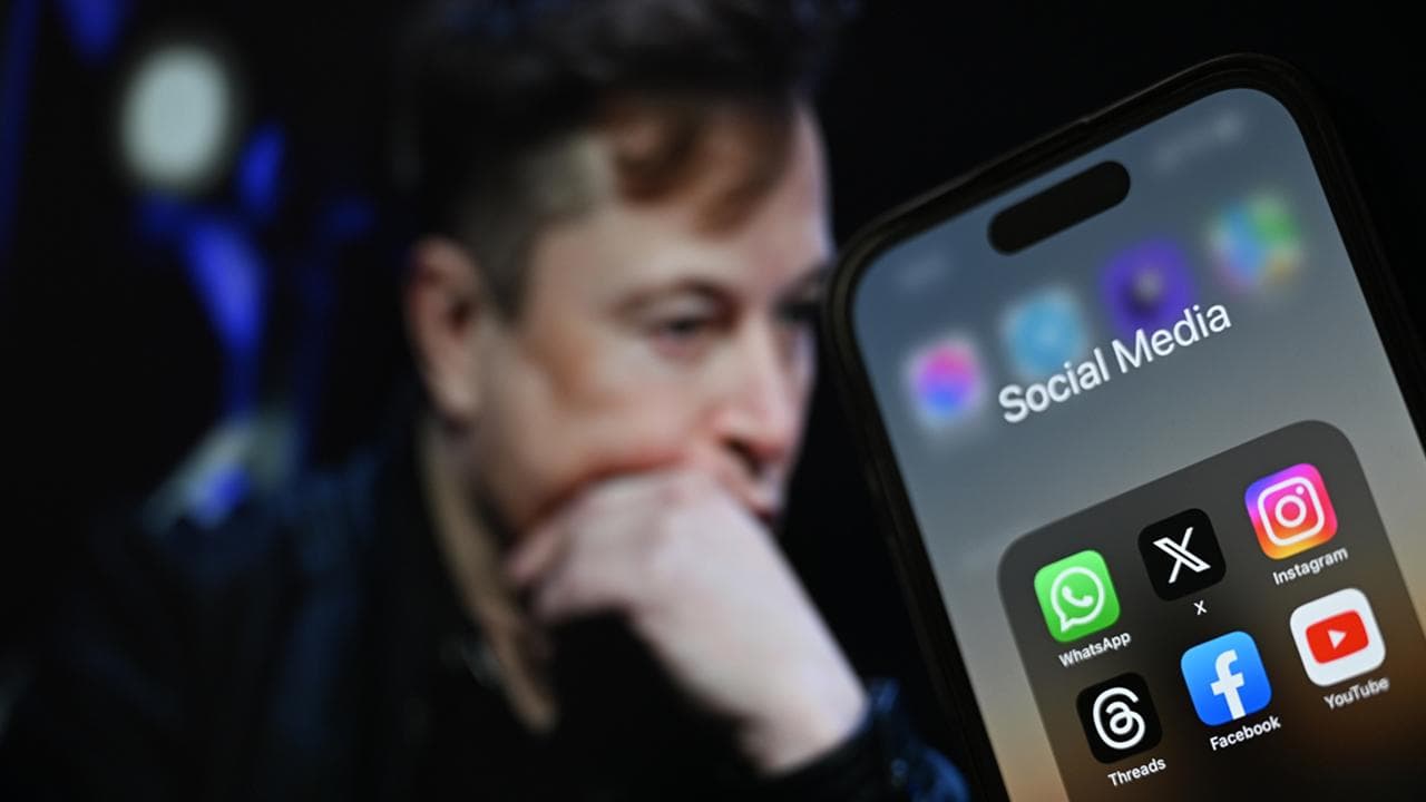 Elon Musk Belgeselinin Sosyal Medya Reklamlarına Engelleme